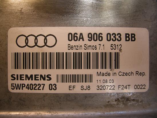 Блок управления двигателем (ECU) AUDI, VW 06A906033BB