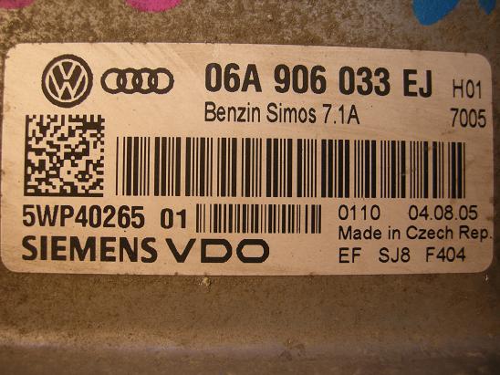 Блок управления двигателем (ECU)AUDI, VW 06A906033EJ