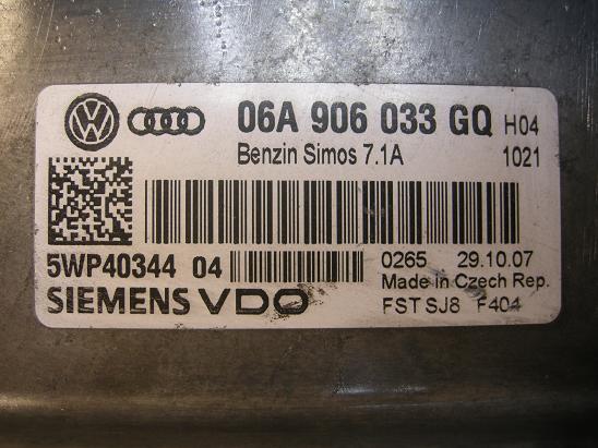 Блок управления двигателем (ECU) AUDI, VW 06A906033GQ