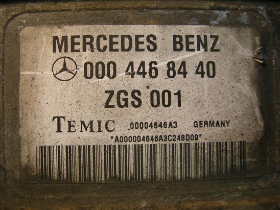 Блок управления двигателем Mercedes 0004468440