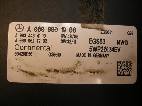 Блок управления двигателем (ECU) Mercedes 0009001900