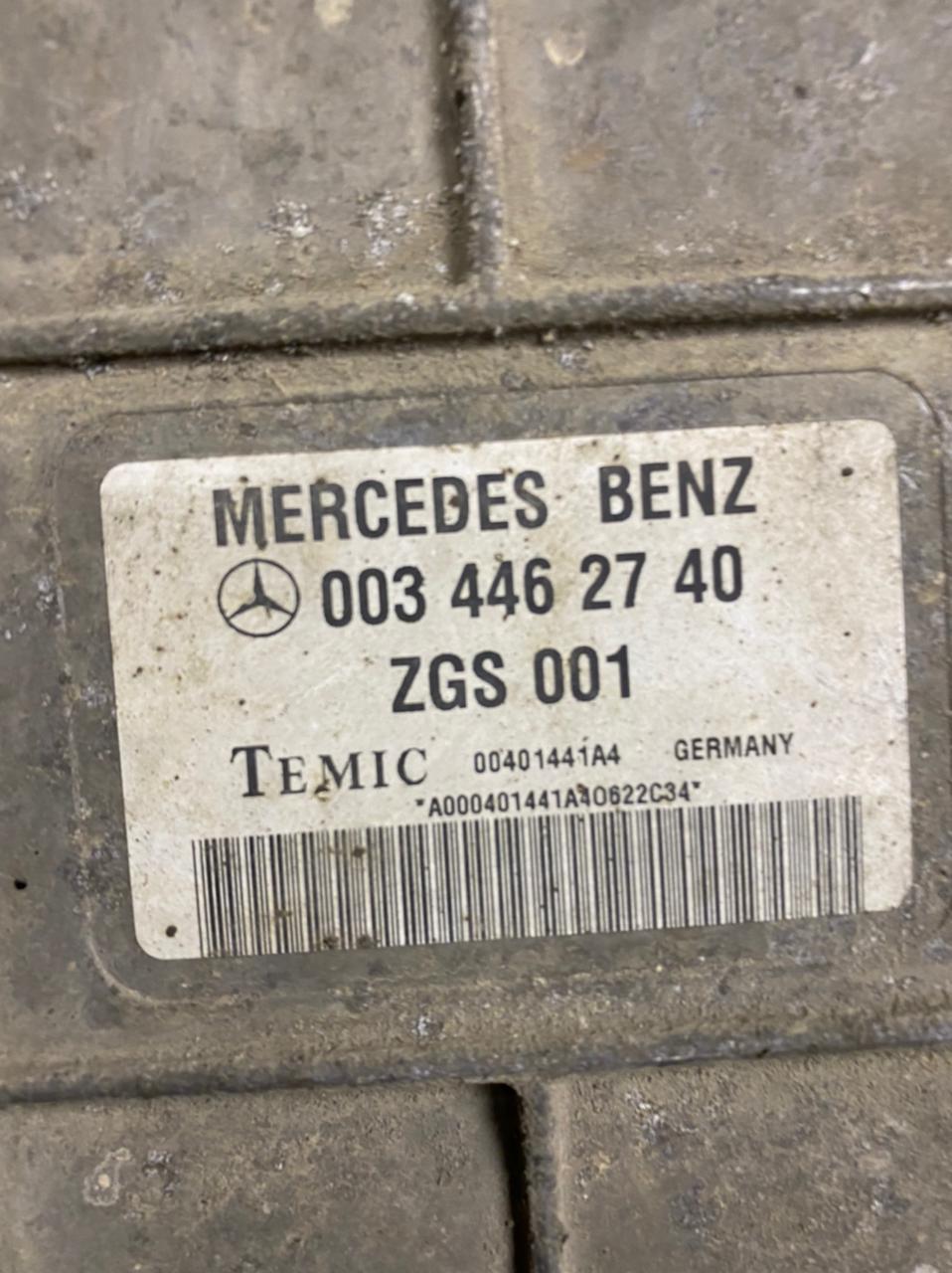 Блок управления двигателем (ECU)Mercedes 0034462740