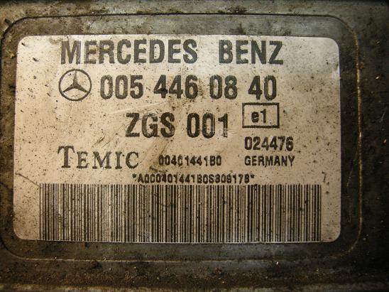 Блок управления двигателем (ECU) Mercedes 0054460840