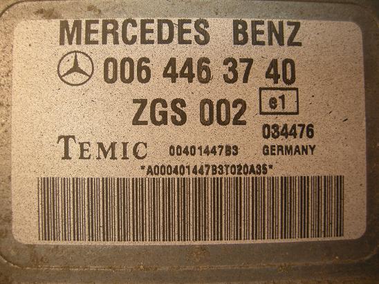 Блок управления двигателем (ECU) Mercedes 0064463740