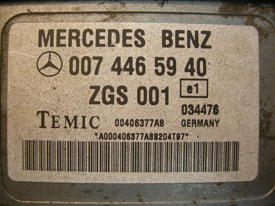 Блок управления двигателем (ECU)Mercedes 0074465940