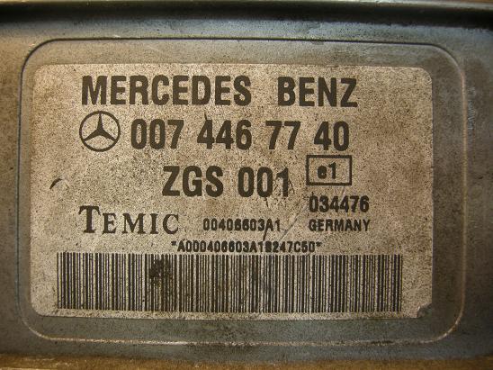Блок управления двигателем (ECU) Mercedes 0074467740