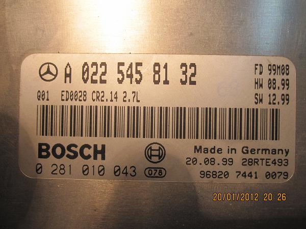 Блок управления двигателем Mercedes 0225458132