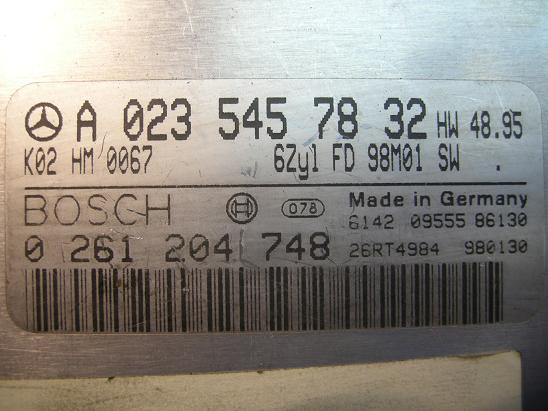 Блок управления двигателем Mercedes 0235457832