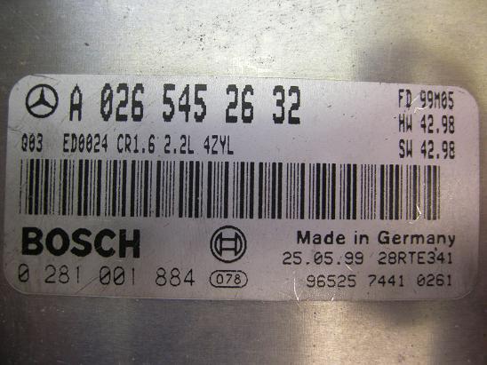 Блок управления двигателем Mercedes 0265452632