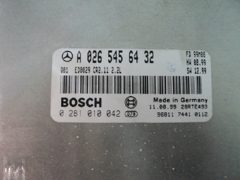 Блок управления двигателем Mercedes 0265456432