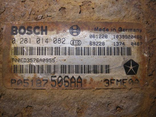 Блок управления двигателем (ECU)Mercedes 0281014082