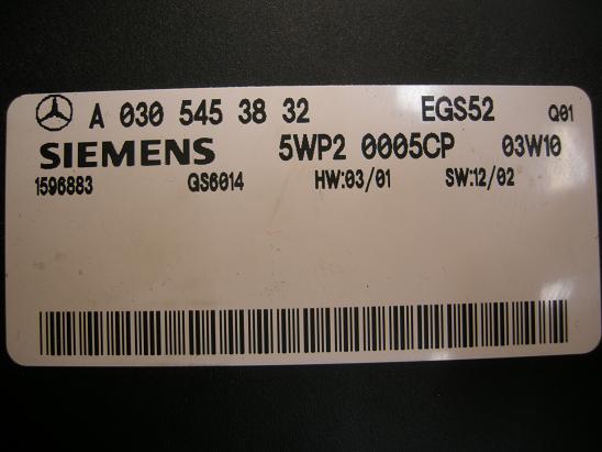 Блок управления двигателем (ECU) Mercedes 0305453832