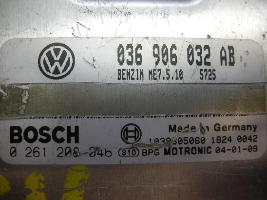 Блок управления двигателем AUDI, VW 036906032AB