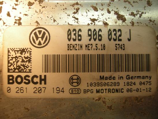 Блок управления двигателем AUDI, VW 036906032J