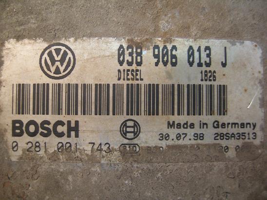 Блок управления двигателем AUDI, VW 038906013J