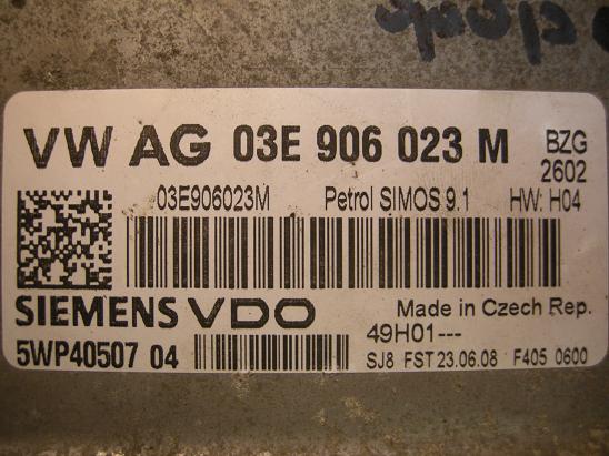 Блок управления двигателем AUDI, VW 03E906023M