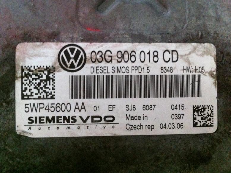 Блок управления двигателем AUDI, VW 03G906018CD
