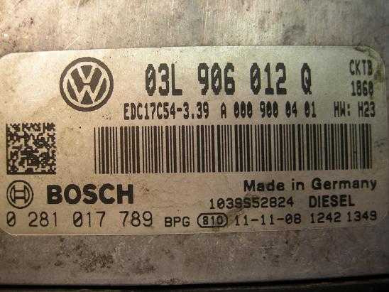 Блок управления двигателем AUDI, VW 03L906012Q