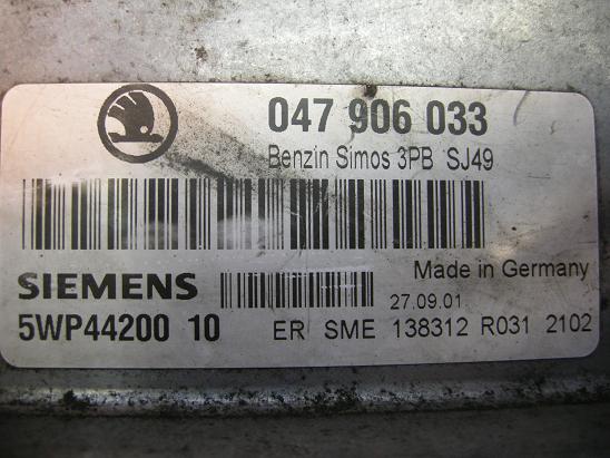 Блок управления двигателем AUDI, VW 047906033
