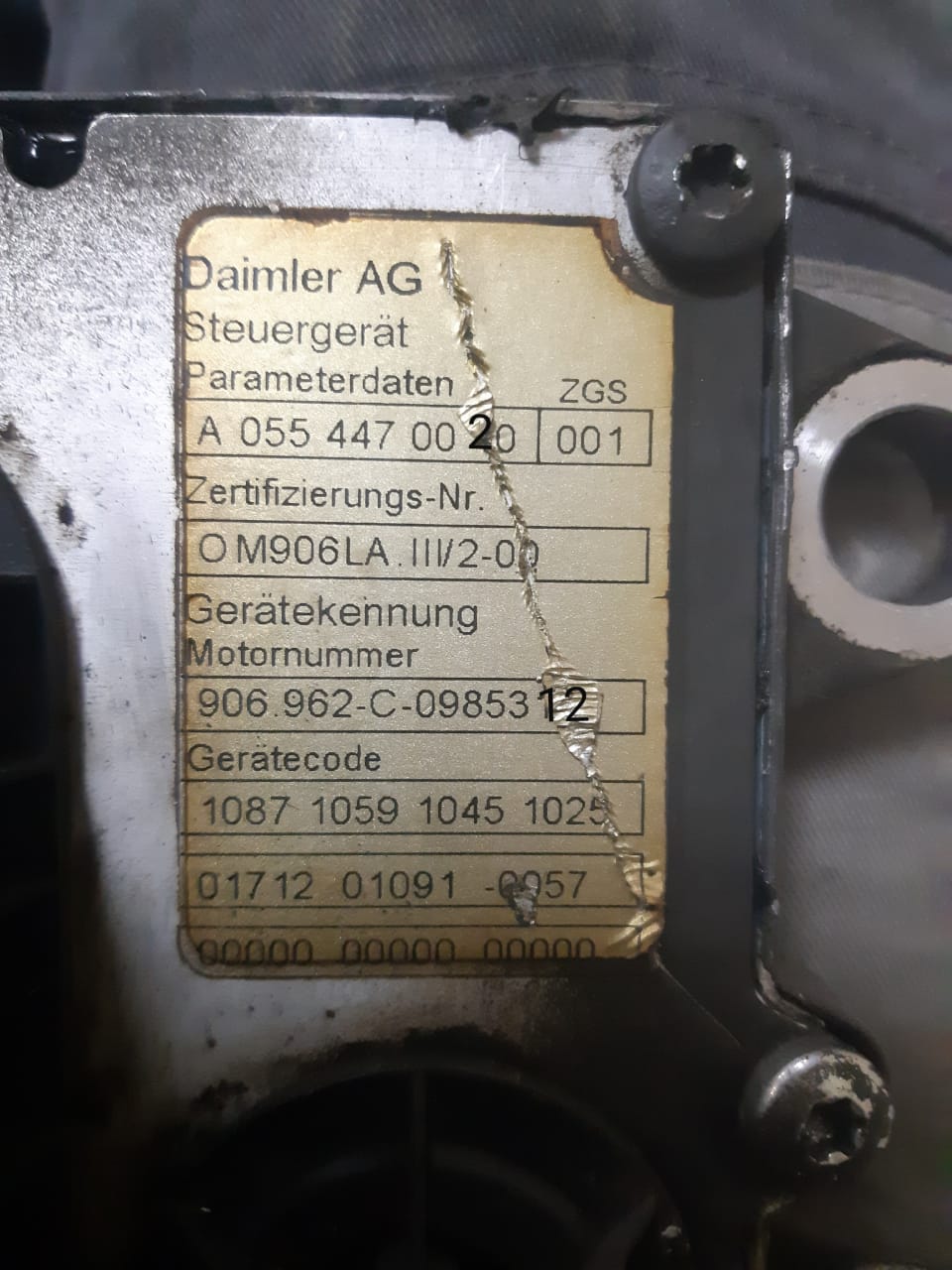 Mercedes 0554470020
