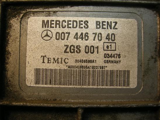 Блок управления двигателем (ECU) Mercedes 0634474440