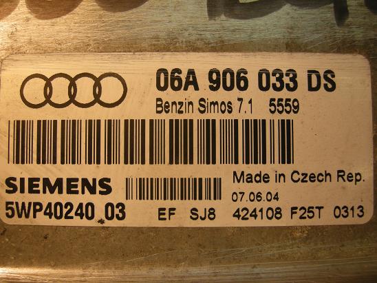Блок управления двигателем AUDI, VW 06A903033DS