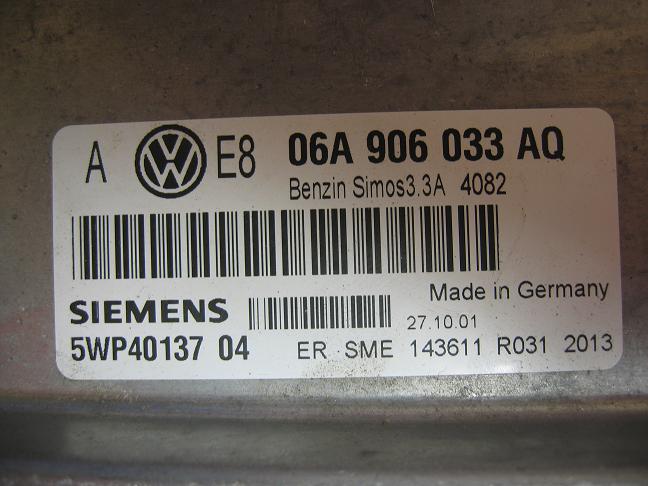 Блок управления двигателем AUDI, VW 06A906033AQ