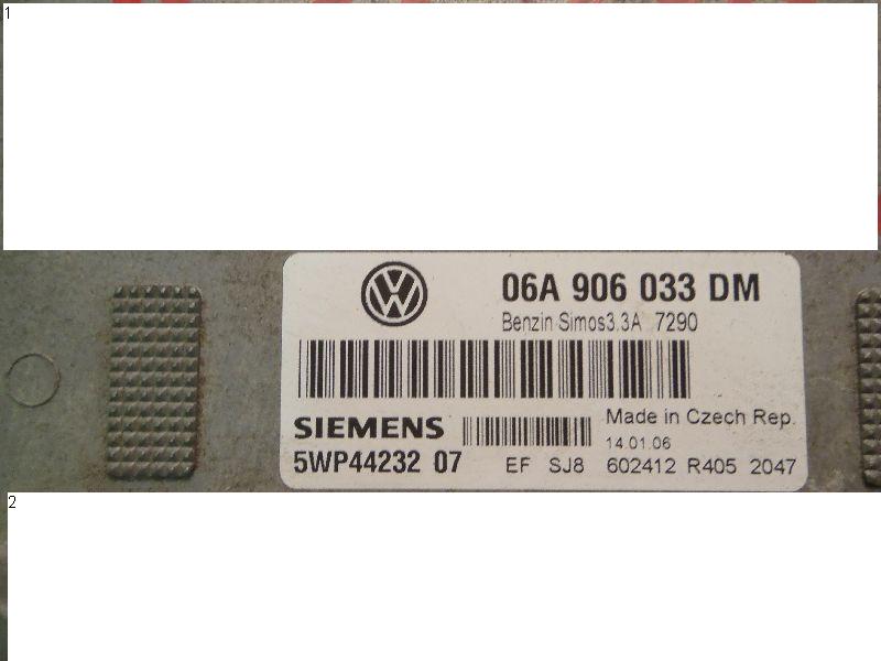Блок управления двигателем AUDI, VW 06A906033DM