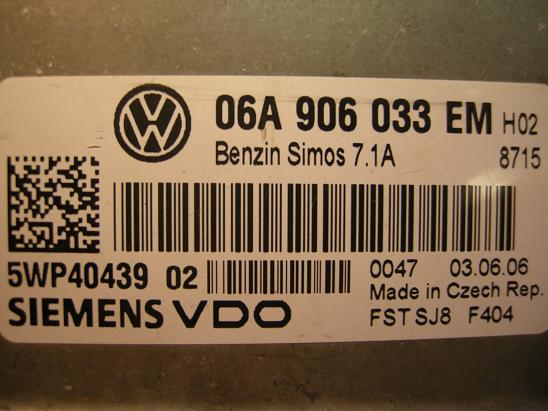 Блок управления двигателем AUDI, VW 06A906033EM