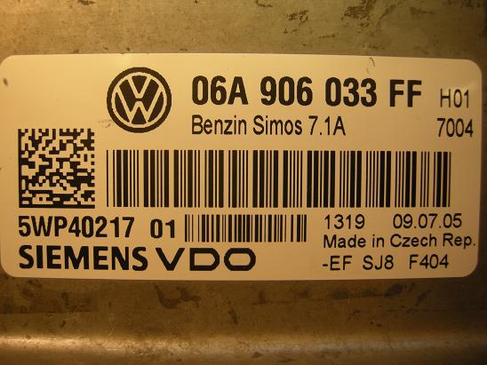 Блок управления двигателем AUDI, VW 06A906033FF
