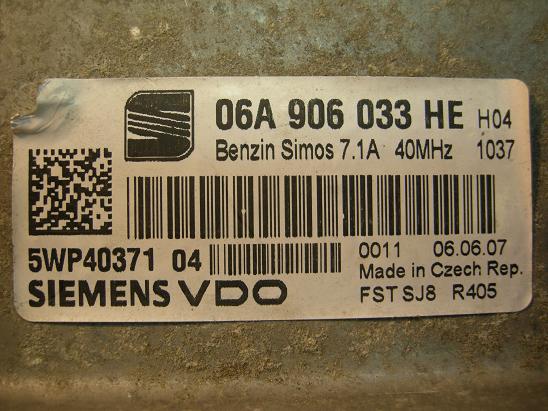 Блок управления двигателем AUDI, VW 06A906033HE