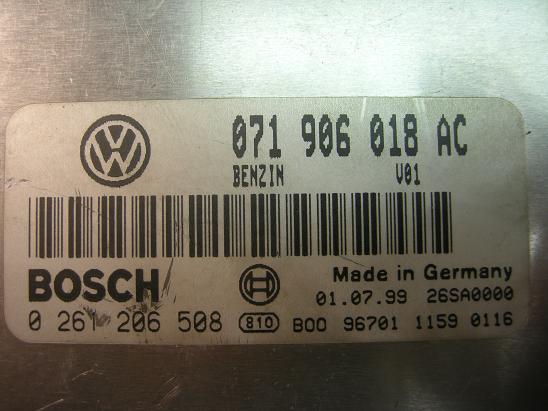 Блок управления двигателем AUDI, VW 071906018AC