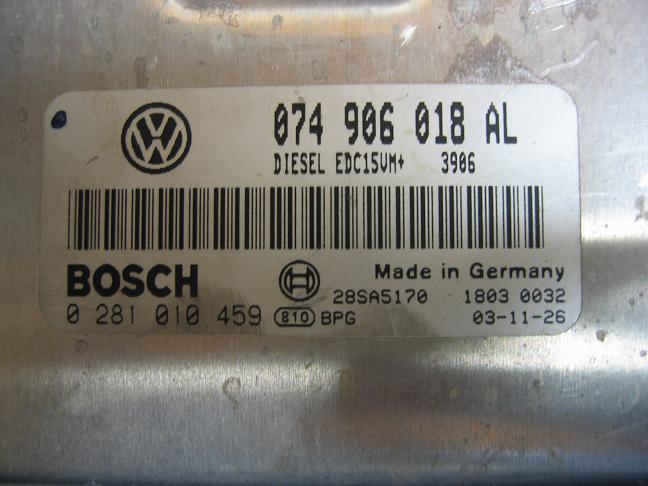 Блок управления двигателем AUDI, VW 074906018AL