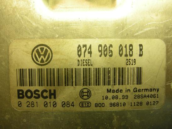 Блок управления двигателем AUDI, VW 074906018B