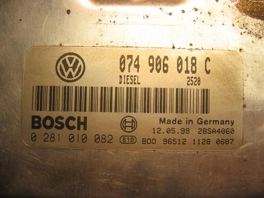 Блок управления двигателем AUDI, VW 074906018C