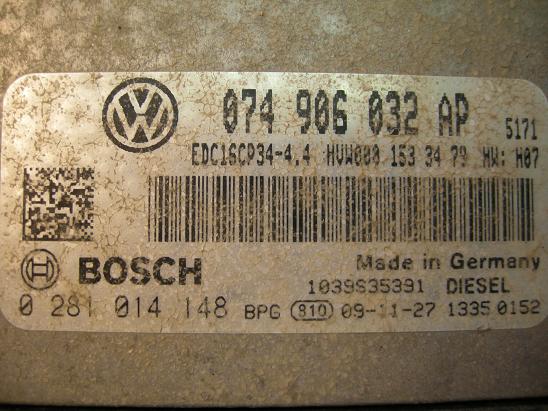 Блок управления двигателем AUDI, VW 074906032AP
