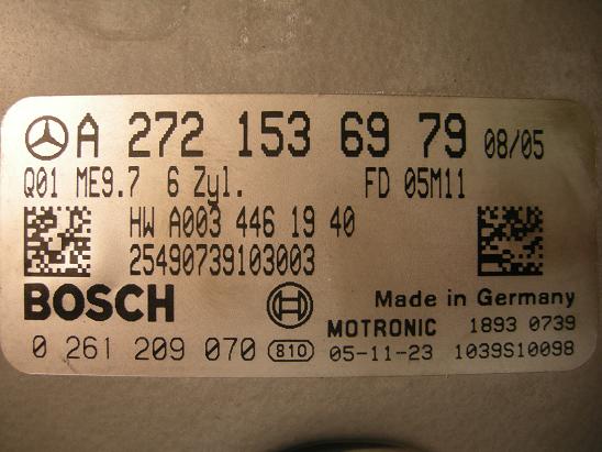Блок управления двигателем Mercedes 2721536979