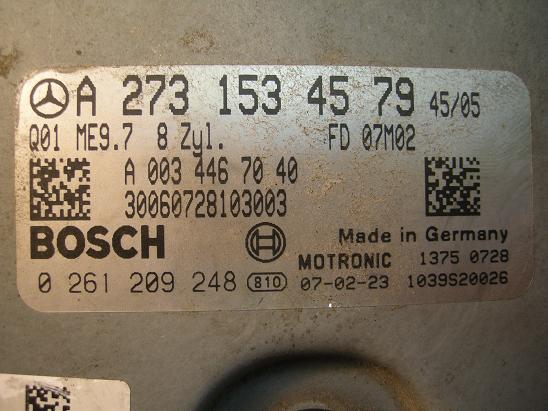 Блок управления двигателем Mercedes 2731534579