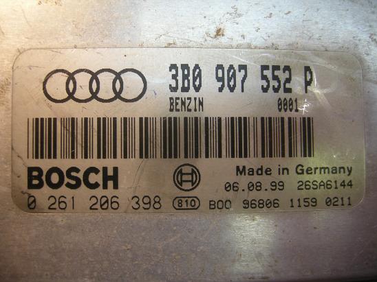 Блок управления двигателем (ECU) AUDI, VW 3B0907552P