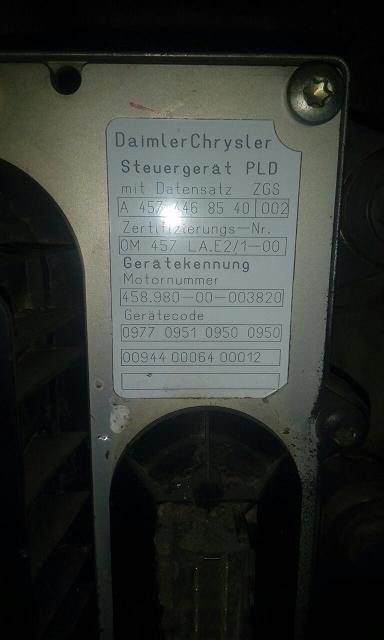 Блок управления двигателем (ECU) Mercedes 4574468540