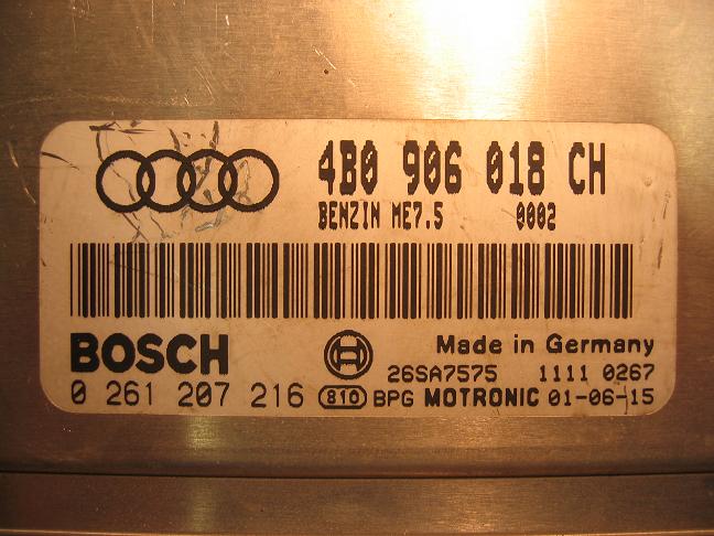 Блок управления двигателем AUDI, VW 4B0906018CH