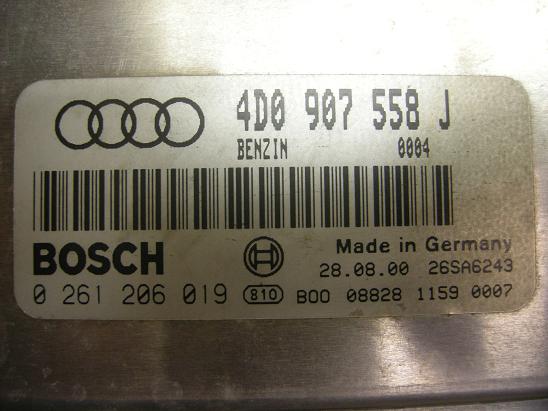 Блок управления двигателем AUDI, VW 4D0907558J