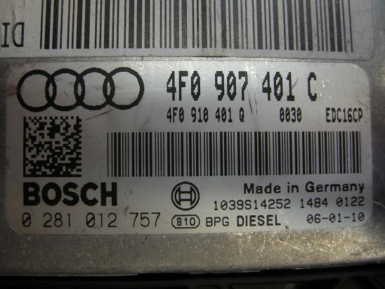 Блок управления двигателем (ECU) AUDI, VW 4F0910401Q