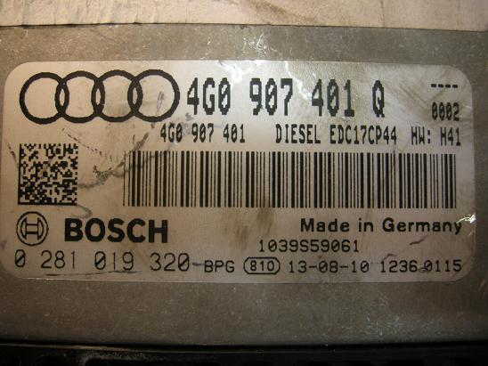 Блок управления двигателем (ECU) AUDI, VW 4G0907401Q