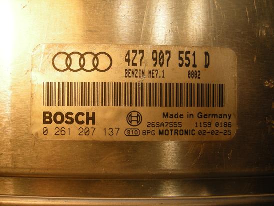 Блок управления двигателем (ECU) AUDI, VW 4Z7907551D
