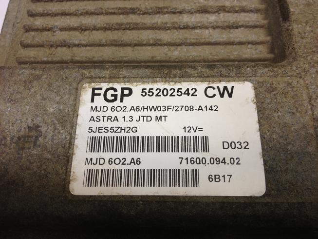 Блок управления двигателем OPEL 55202542CW