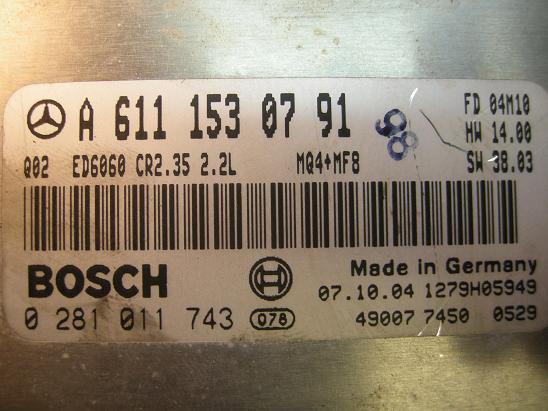 Блок управления двигателем Mercedes 6111530791