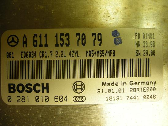 Блок управления двигателем Mercedes 6111537079