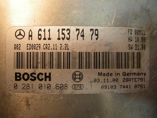 Блок управления двигателем Mercedes 6111537479