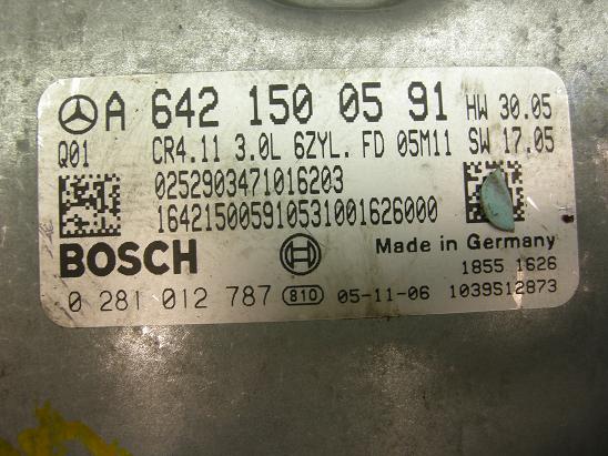 Блок управления двигателем (ECU) Mercedes 6421500591